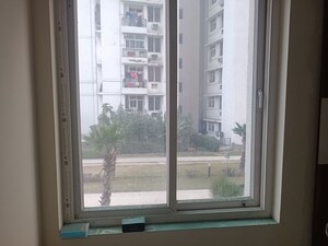 Building Lobby in 3.5 BHK Apartment at Amarpali Exotica, Sector 50 – for Sale