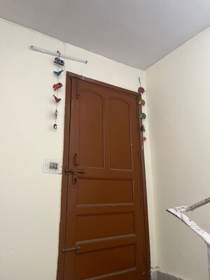 Furnished Amenities in 1.5 BHK Independent House at Sector 56 – for Rent