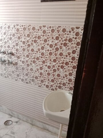 Bathroom in 3 BHK Builder Floor at Huda – for Rent