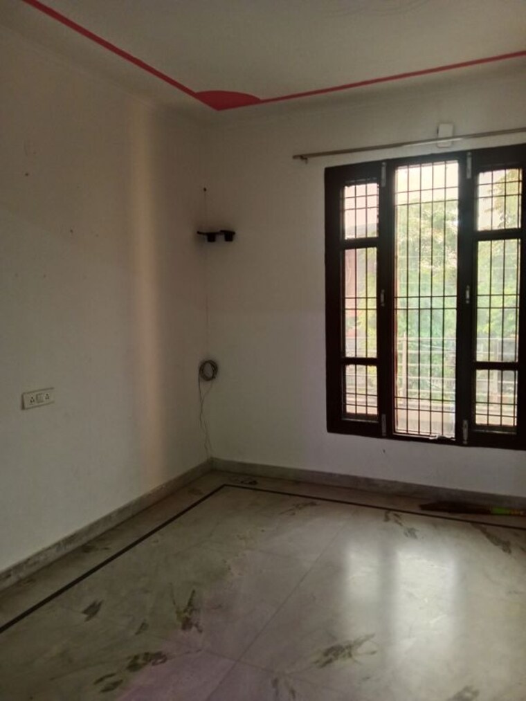 Room, huda 3 Bedroom 1913 Sq.Ft. Builder Floor In Huda Panipat 9800975