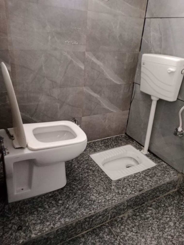 Attached Bathroom, huda 2 Bedroom 1509 Sq.Ft. Builder Floor In Huda Panipat 9800983