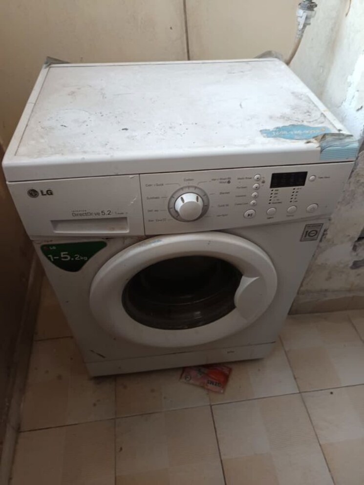 Master Bedroom, supertech-34-pavilion 2.5 Bedroom 1450 Sq.Ft. Apartment In Sector 34 Noida 9801004