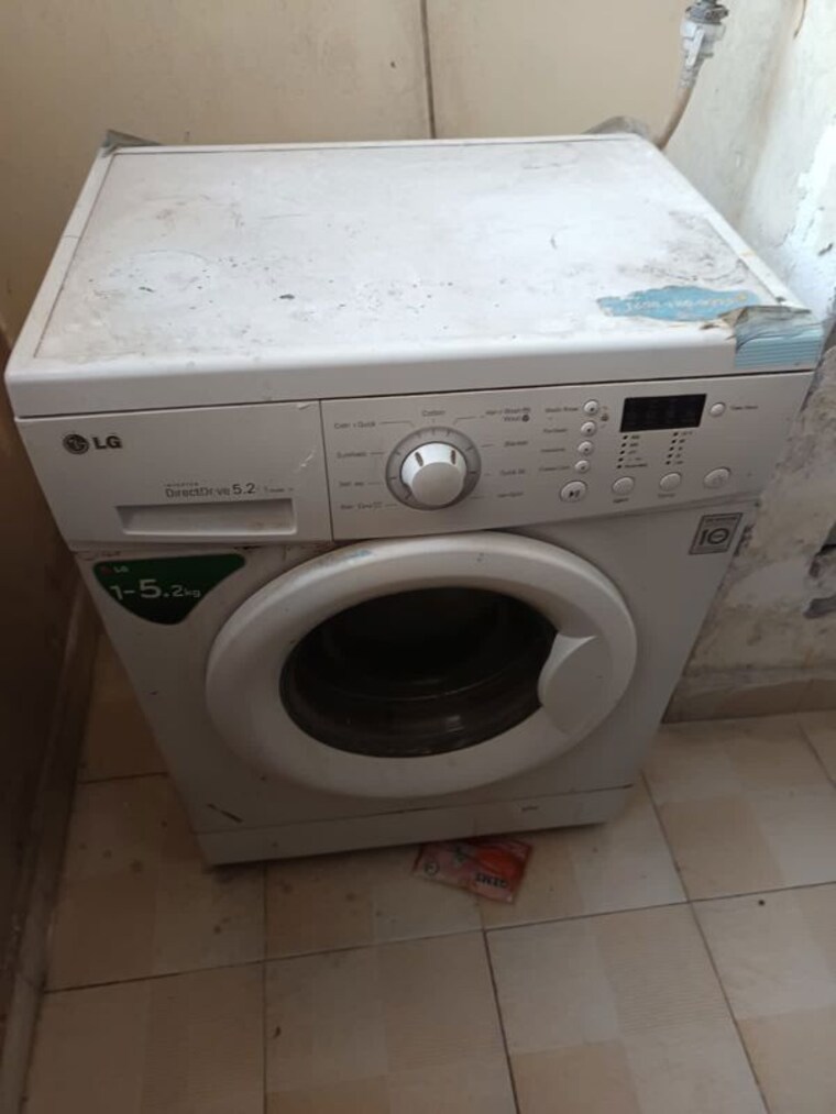 Master Bedroom, supertech-34-pavilion 2.5 Bedroom 1450 Sq.Ft. Apartment In Sector 34 Noida 9801004