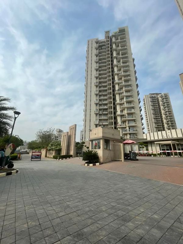4 BHK + Pooja Room,Servant Room,Extra Room 2775 Sq.Ft. Apartment in Conscient Heritage Max
