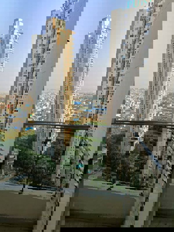 3 BHK + Servant Room,Extra Room Apartment For Rent in Hero Homes Gurgaon