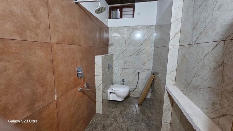 Bathroom, sahastradhara road 2 Bedroom 1200 Sq.Ft. Builder Floor In Sahastradhara Road Dehradun 9801022