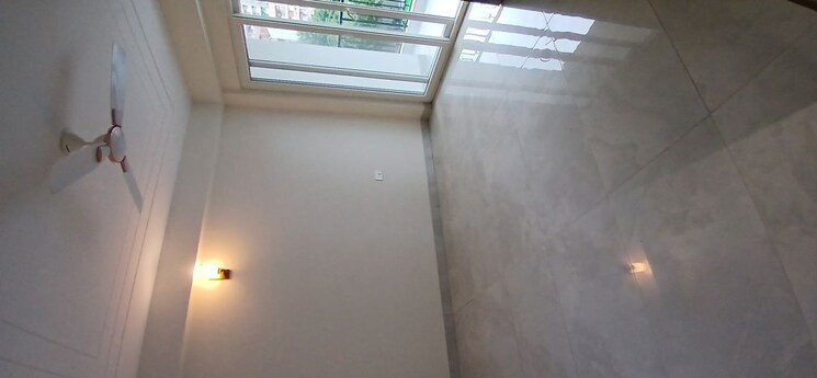 Balcony, sg-vista 4 Bedroom 2895 Sq.Ft. Apartment In Raj Nagar Extension Ghaziabad 9801027