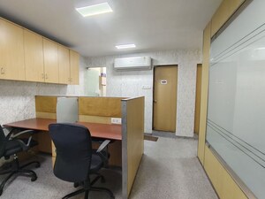 Team Area in  Office Space at Kalpataru Plaza, Malad West – for Rent