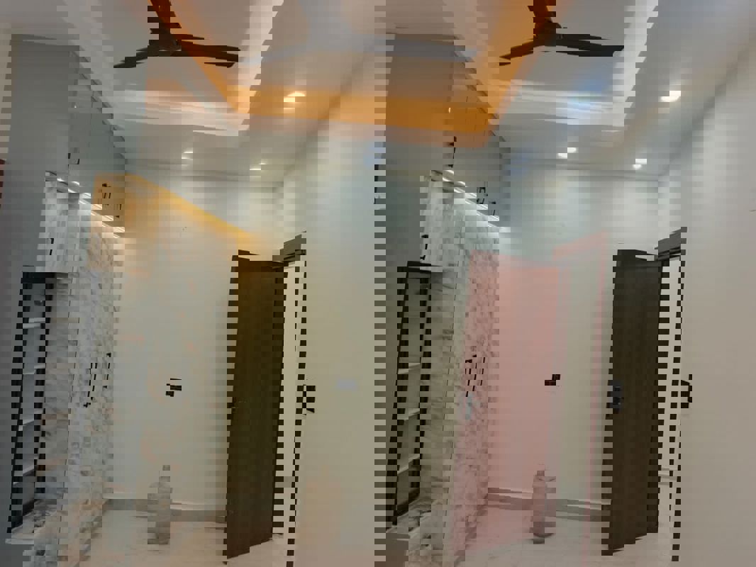 2 BHK Builder Floor For Rent in Niti Khand II