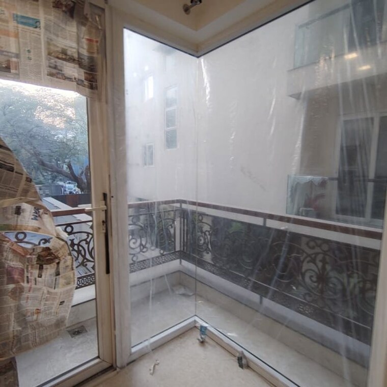 Kitchen, vasant vihar 4 Bedroom 3600 Sq.Ft. Builder Floor In Vasant Vihar Delhi 9801040