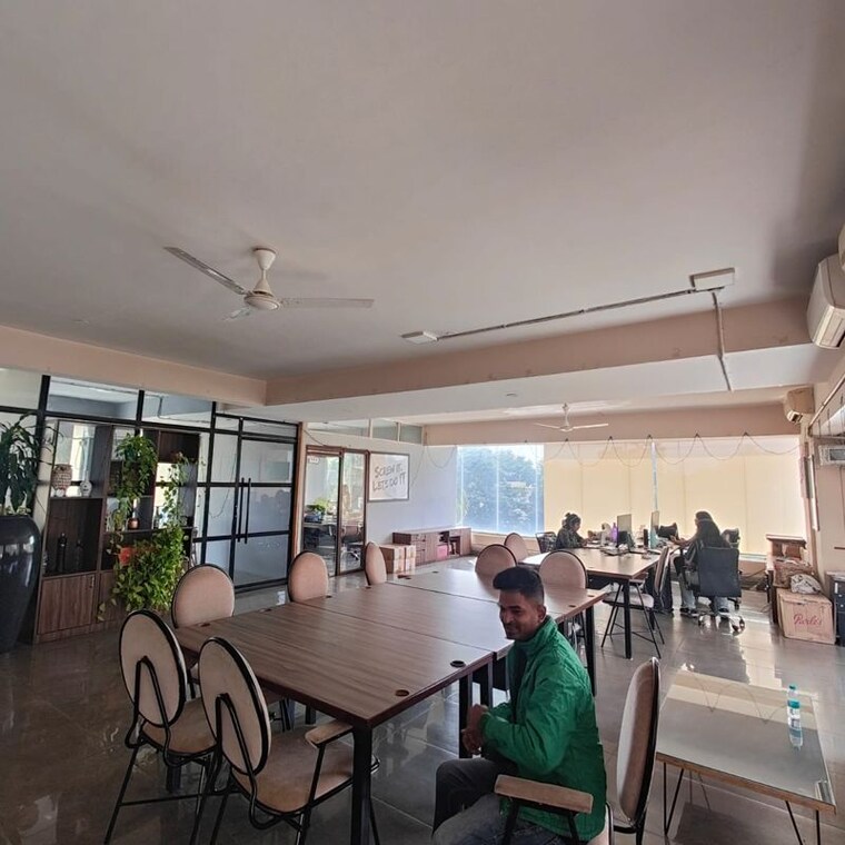 Team Area, indiranagar Commercial Office Space 10000 Sq.Ft. In Indiranagar Bangalore 9801047