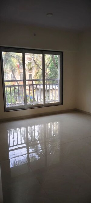 Room in 2 BHK Apartment at Sahajanand Athena, Goregaon West – for Sale