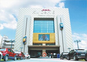  Shop For Sale in KW Delhi 6, Raj Nagar Extension