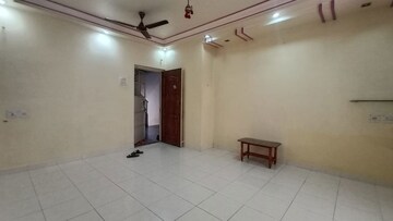 Room in 2 BHK Apartment at Sinhagad Road – for Rent