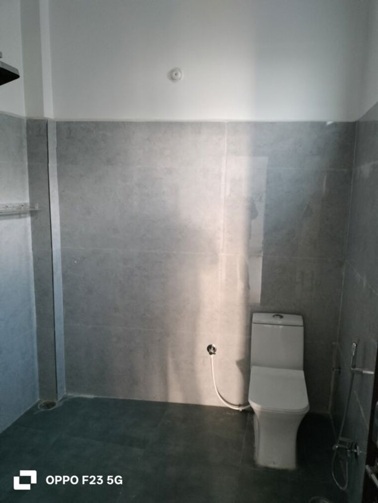 Bathroom, indira nagar 4 Bedroom 2200 Sq.Ft. Villa In Indira Nagar Lucknow 9801096