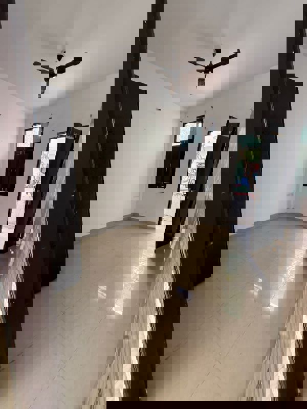 3 BHK + Servant Room Apartment For Sale in Raheja Atlantis