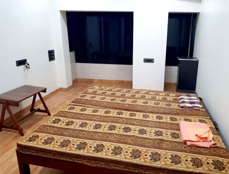 Bedroom, khar east 1 Bedroom 300 Sq.Ft. Apartment In Khar East Mumbai 9801105