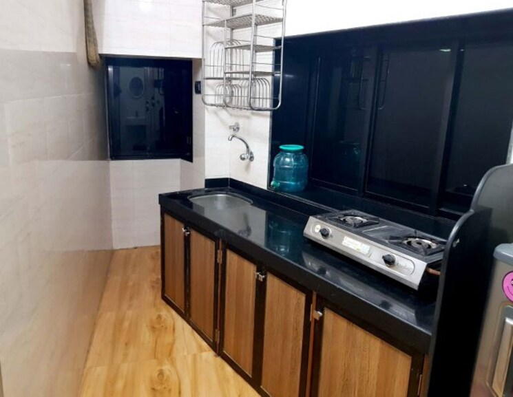 Kitchen, khar east 1 Bedroom 300 Sq.Ft. Apartment In Khar East Mumbai 9801105