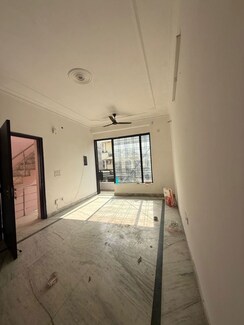 3 BHK + Servant Room Apartment For Sale in Unitech The Close North