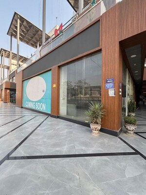  Shop – Exterior View View at Sun Twilight, Sector 27 Yamuna Expressway - for Sale