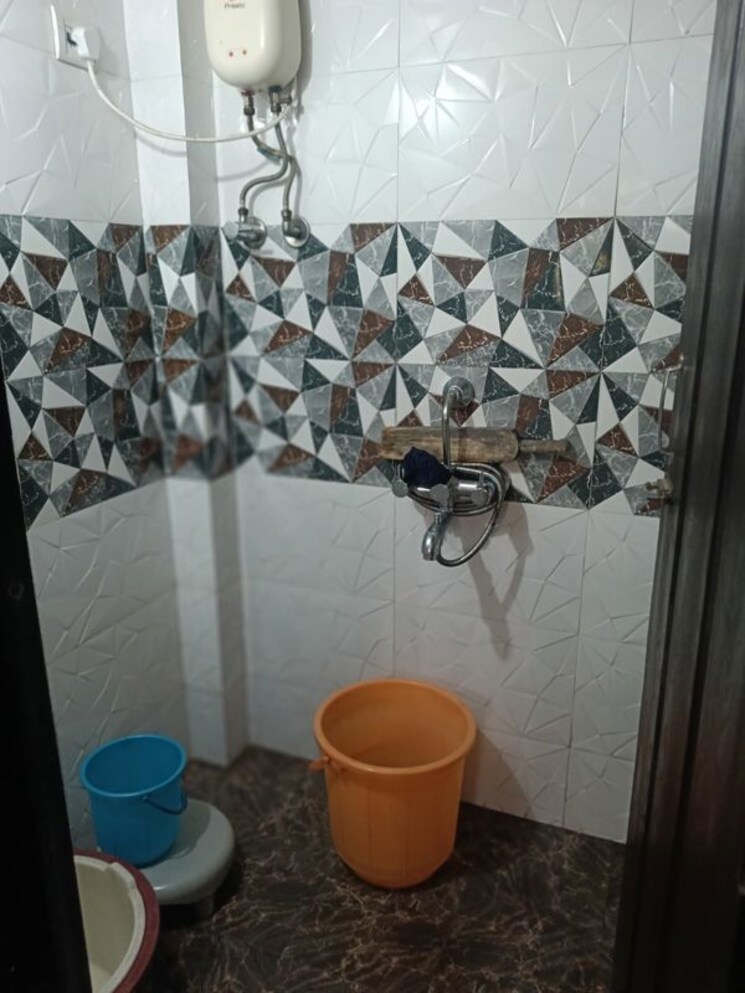 Bathroom, kshitij-chs 2 Bedroom 625 Sq.Ft. Apartment In Goregaon East Mumbai 9801115