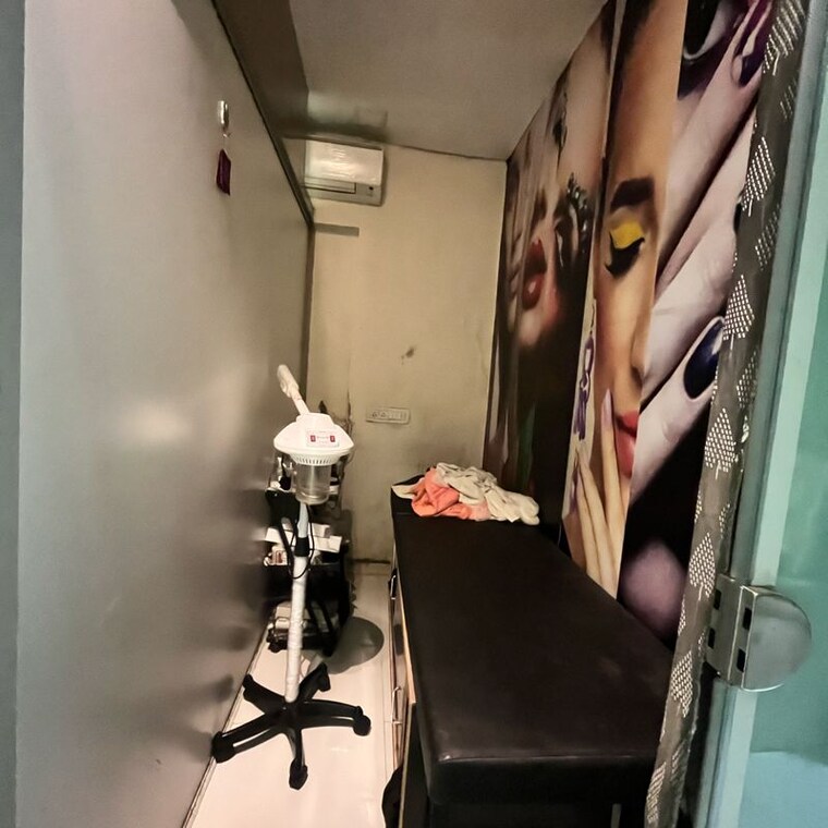 undefined, bramhand-apartment Commercial Shop 1000 Sq.Ft. In Brahmand Thane 9801120