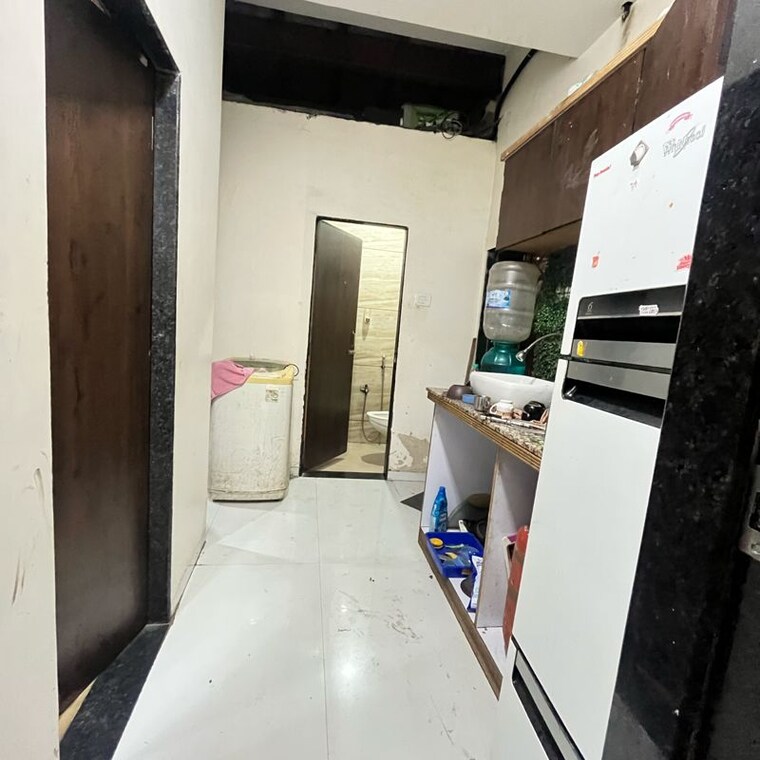 undefined, bramhand-apartment Commercial Shop 1000 Sq.Ft. In Brahmand Thane 9801120