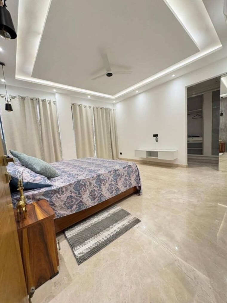 Bedroom, tulip-violet 4 Bedroom 2010 Sq.Ft. Apartment In Sector 69 Gurgaon 9801143
