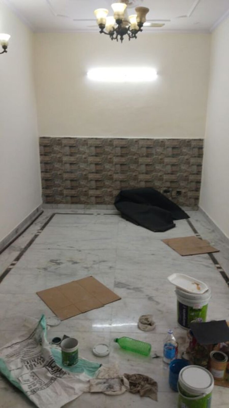 Master Bedroom, sector 11 2 Bedroom 1950 Sq.Ft. Independent House In Sector 11 Noida 9801164