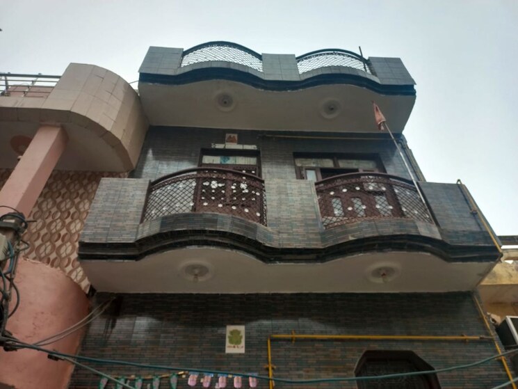 Exterior View, sant nagar 2 Bedroom 450 Sq.Ft. Independent House In Sant Nagar Delhi 9801158