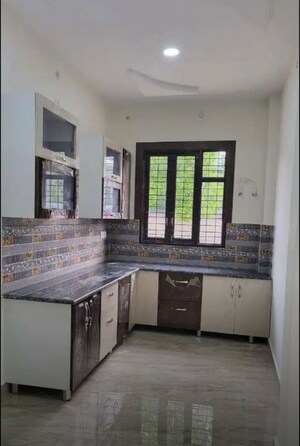 Kitchen in 3 BHK Apartment at Hazratganj – for Rent