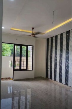 3 BHK + Pooja Room Apartment For Rent in Hazratganj