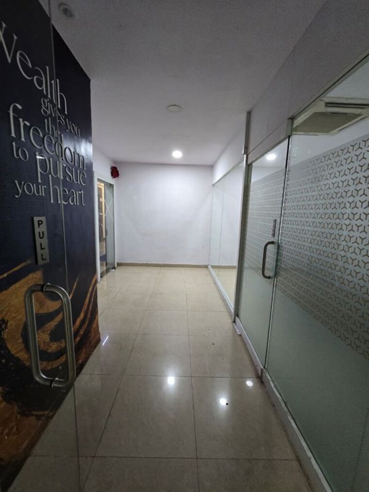 undefined, platinum-techno-park Commercial Office Space 5500 Sq.Ft. In Vashi Sector 30 Navi Mumbai 9801171
