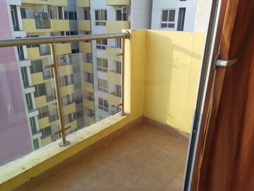 Balcony in 2.5 BHK Apartment at South City – for Rent
