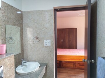 Bathroom in 2.5 BHK Apartment at South City – for Rent