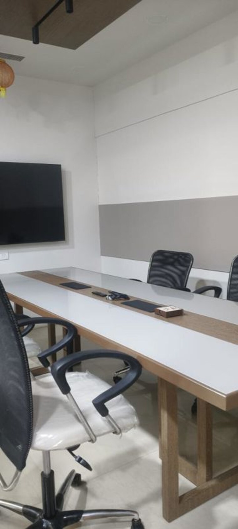 Team Area, k-rahega-palm-springs Commercial Office Space 800 Sq.Ft. In Malad West Mumbai 9801179