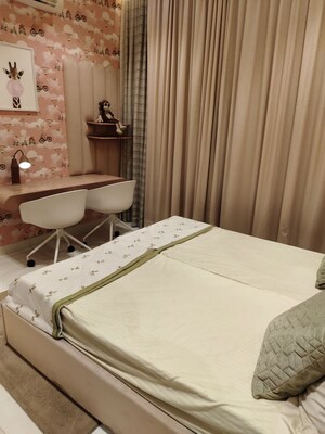 Bedroom in 3 BHK Apartment at Thane West – for Sale