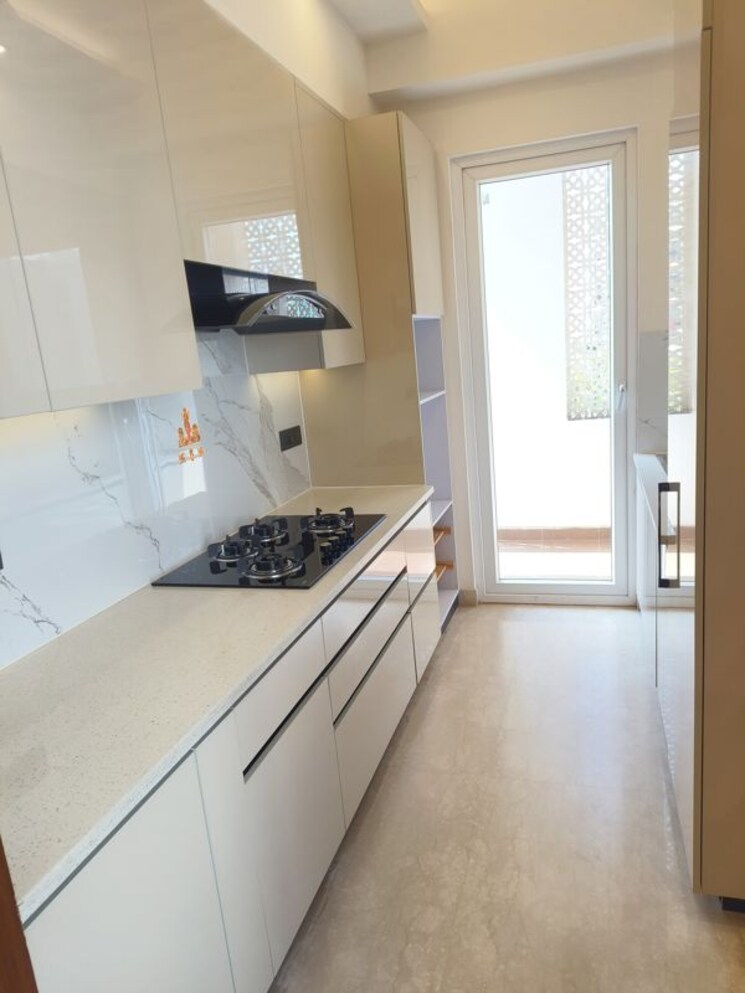 Kitchen, raj-one-good-earth 3.5 Bedroom 1700 Sq.Ft. Builder Floor In Sector 71 Gurgaon 9801183