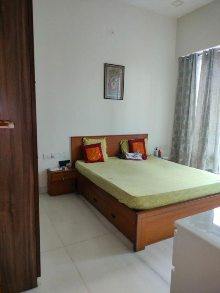 Bedroom, indiabulls-blu-tower-a 2 Bedroom 850 Sq.Ft. Apartment In Worli Mumbai 9801112