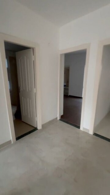 Room in 3 BHK Builder Floor at BPTP Park 81, Sector 81 – for Rent