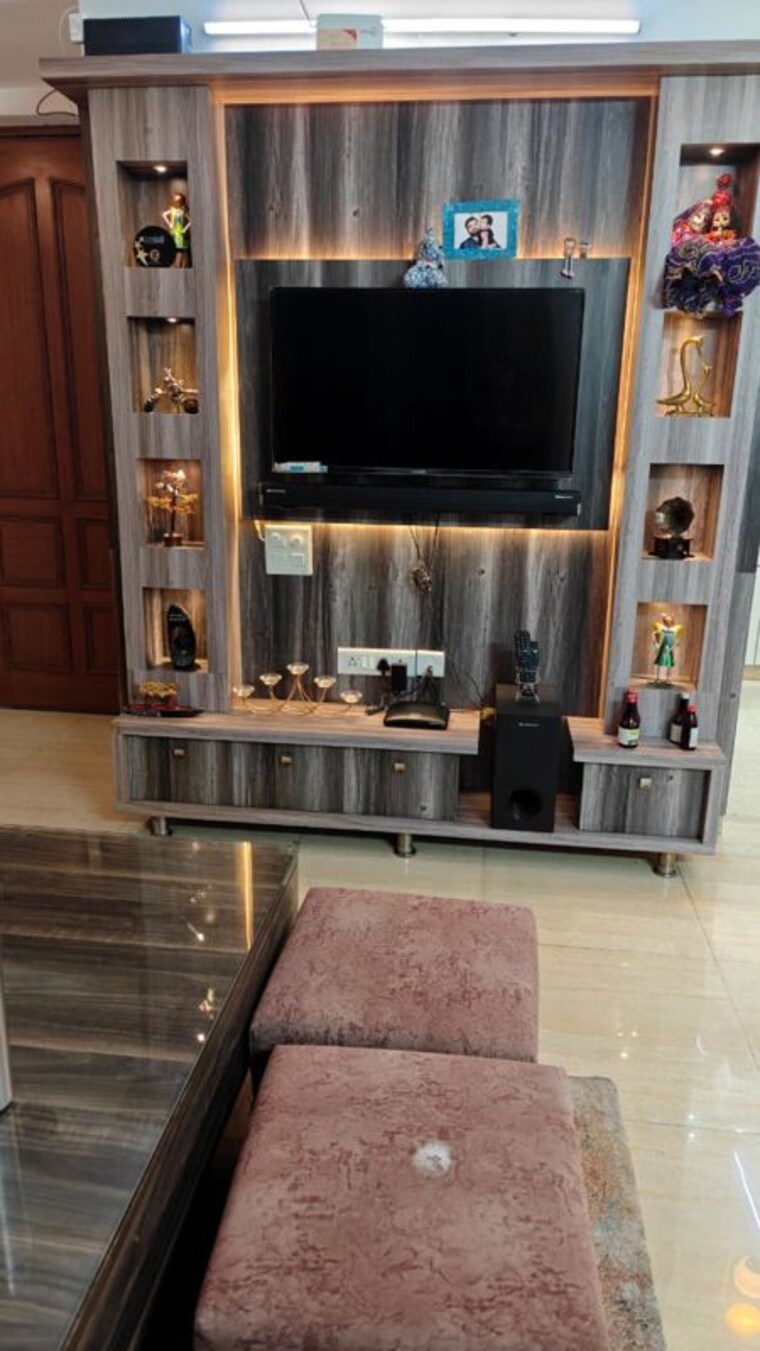 Living Room, purvanchal-royal-city 3 Bedroom 1725 Sq.Ft. Apartment In Chi V Greater Noida Greater Noida 9801223