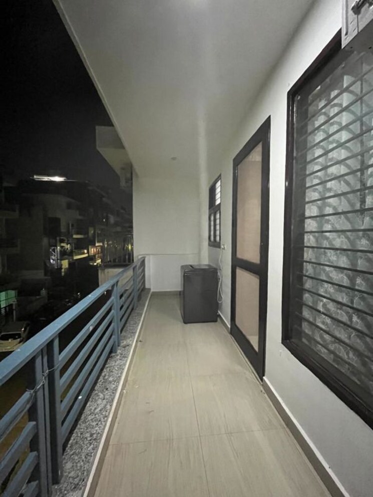 Balcony, ansal-sushant-apartments 3 Bedroom 300 Sq.Ft. Builder Floor In Sushant Lok I Gurgaon 9801233