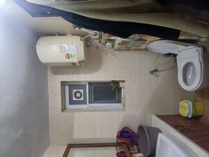 Furnished Amenities in 3 BHK Apartment at Gail Apartments, Sector 62 – for Sale