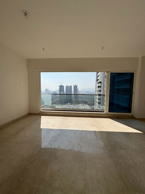 Living Room in 4 BHK Apartment at Sheth Avalon, Laxmi Nagar – for Sale