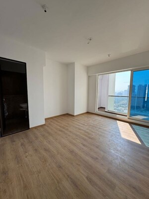 Master Bedroom in 4 BHK Apartment at Sheth Avalon, Laxmi Nagar – for Sale