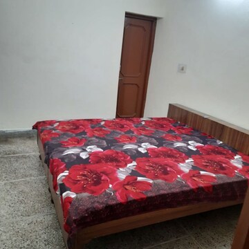 Bedroom in 2 BHK Independent House at Sector 59 – for Rent