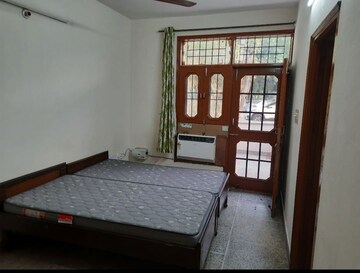 Bedroom in 2 BHK Independent House at Sector 59 – for Rent