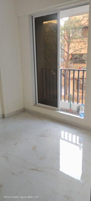 Room in 2 BHK Apartment at Smith Towers, Nalasopara West – for Sale