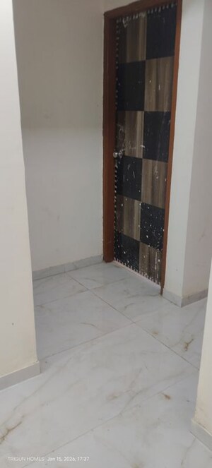 Room in 2 BHK Apartment at Smith Towers, Nalasopara West – for Sale