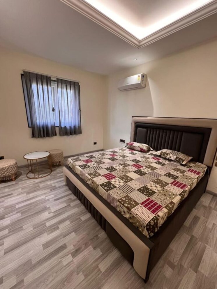 Bedroom, saket 3 Bedroom 1500 Sq.Ft. Apartment In Saket Delhi 9801293